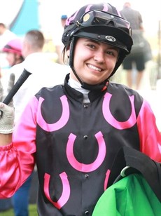 Bella Youngberry

Photo: Darren Winningham