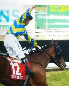 Photos: Racing.com</b.