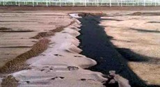 This picture gives a fantastic understanding of the profile of the track. The base with the drainage material (blue metal, then a layer of river sand and then the growing medium on top. The track will be an unbelievable
drainage track