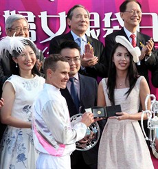 Photos:
Courtesy: Hong Kong Jockey Club