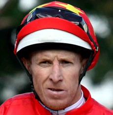 If we get any more just load up on Timeless Prince in the Eye Liner Stakes. Matthew Bennet rides.