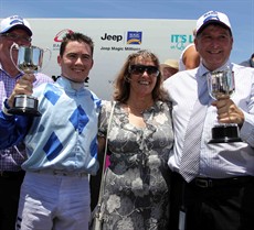 Hellyer pictured with Irish Constabulary's co-trainers Sheila Laxon and John Symons