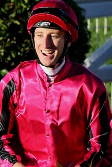 I think that Kelso Wood has a nice colt in Snitzkraft. He likes to lead and Luke Dittman (pictured above) has been on board for all three career runs so far. He is very short in the markets at $1.40 – but he is no Winning Rupert so I will sit back and watch this race. (See race 4)