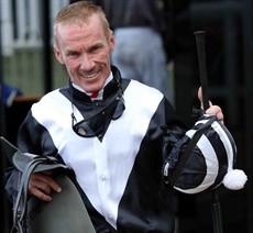 Jim Byrne ... a chance wherever he goes with the form he is in. He rides Calanda in the Ramornie

Photos: Graham Potter