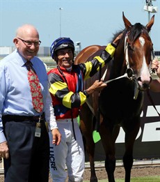 I get a real kick out of calling Snitz winning, particularly when J.J. Kennedy AO CBE is trackside,

The wispy hair, same framed glasses and beaming smile surround a face that hasn't changed a lot in 40 years.
