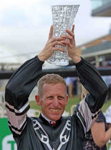 Smith with the spoils of victory

Photos: Graham Potter
