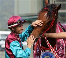 The John Size trained Beat The Clock and Joao Moreira (above and below) takes out the Group 1 Chairman's Sprint Prize