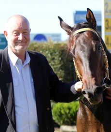 Michael Beattie … a winner as an owner with the Dwayne Schmidt trained Song Of Luck at Ballina on Monday.

Will he be able to pull a rabbit out of the hat and get the Listed Hinkler Handicap winner Victorem (pictured below) to go to the Ramornie. Beattie acknowledges that might be a long shot but … nothing ventured, nothing gained