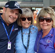 Greg Irvine - Lee-Anne Montgomerie and Sharlene Clarke (Clarke Racing) 

Photos: Darren Winningham