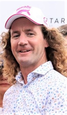 Ciaron Maher … a terrific trainer. A bit of fun and very personable. I think his hair probably adds a little bit to that image. I can only ever dream of having hair like that!