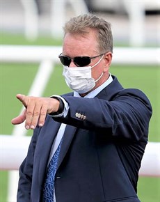 Trainer Tony Millard further improved his already excellent record with acquisitions from other stables when Prince Of Gems landed the Lin Fa Shan Handicap under Antoine Hamelin. The gelding had not raced for almost nine months but proved too strong in the 1000 metres Class 4.

Photos: Graham Potter and courtesy  Hong Kong Jocley Club