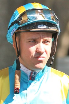 Ryan Maloney ... my pick to win the Jockey Challenge

Photos: Darren Winnimngham and Graham Potter