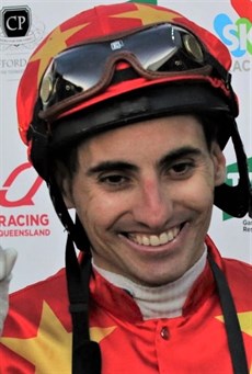 Andrew Mallyon ... see race 8