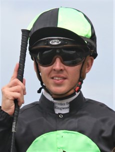 Ben Thompson (see race 7)