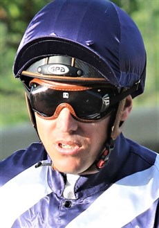 Ryan Maloney (see race 9)

Photos: Graham Potter and Darren Winningham
