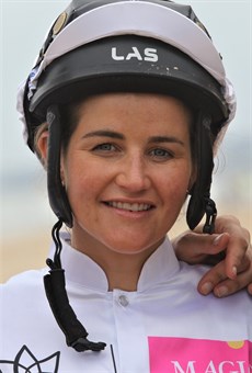 Michelle Payne has Nemingah engaged in race 3