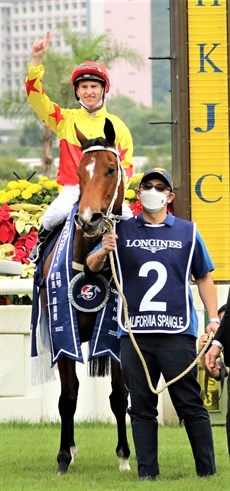 The two highlights  - California Spangle upstaging Golden Sixty under a great ride by Zac Purton in the Hong Kong Mile .... 