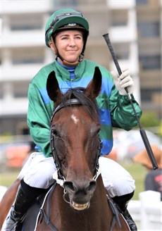 Hokahey and Samantha Collett ... my Best Bet of the day (see race 1)

Photos: Graham Potter