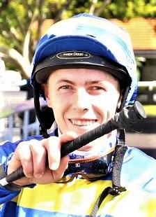 Adin “Notorious” Thompson has a wonderful association with Legal Esprit, and he will be looking to consolidate those stats.(see race 5)