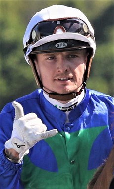 Anthony Allen (see race 1)