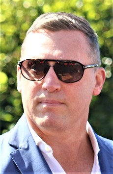 Tony Gollan ... enjoying just complete and utter dominance

Photo: Graham Potter