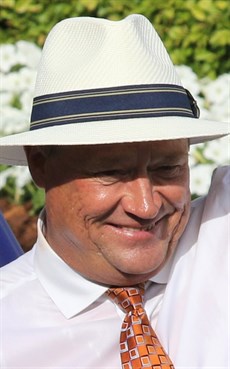 Tony McEvoy (see race 3)