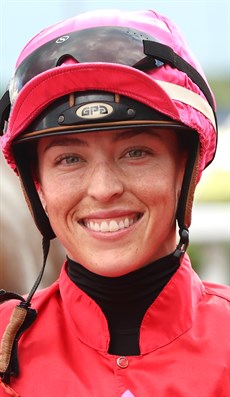 Emily Lang

Photos: Graham Potter