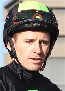 The usual suspects ... Jason Collett