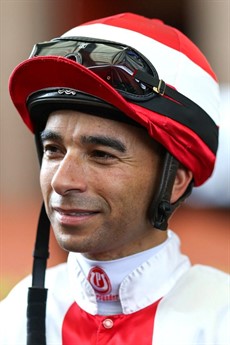 Joao Moreira

Photos: Hong Kong Jockey Club and Darren Winningham</b.
