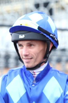 Boris Thornton ... he rides Cifrado, my pick for the Eye Liner