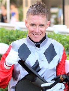 Mark Du Plessis

Phto: Darren Winningham